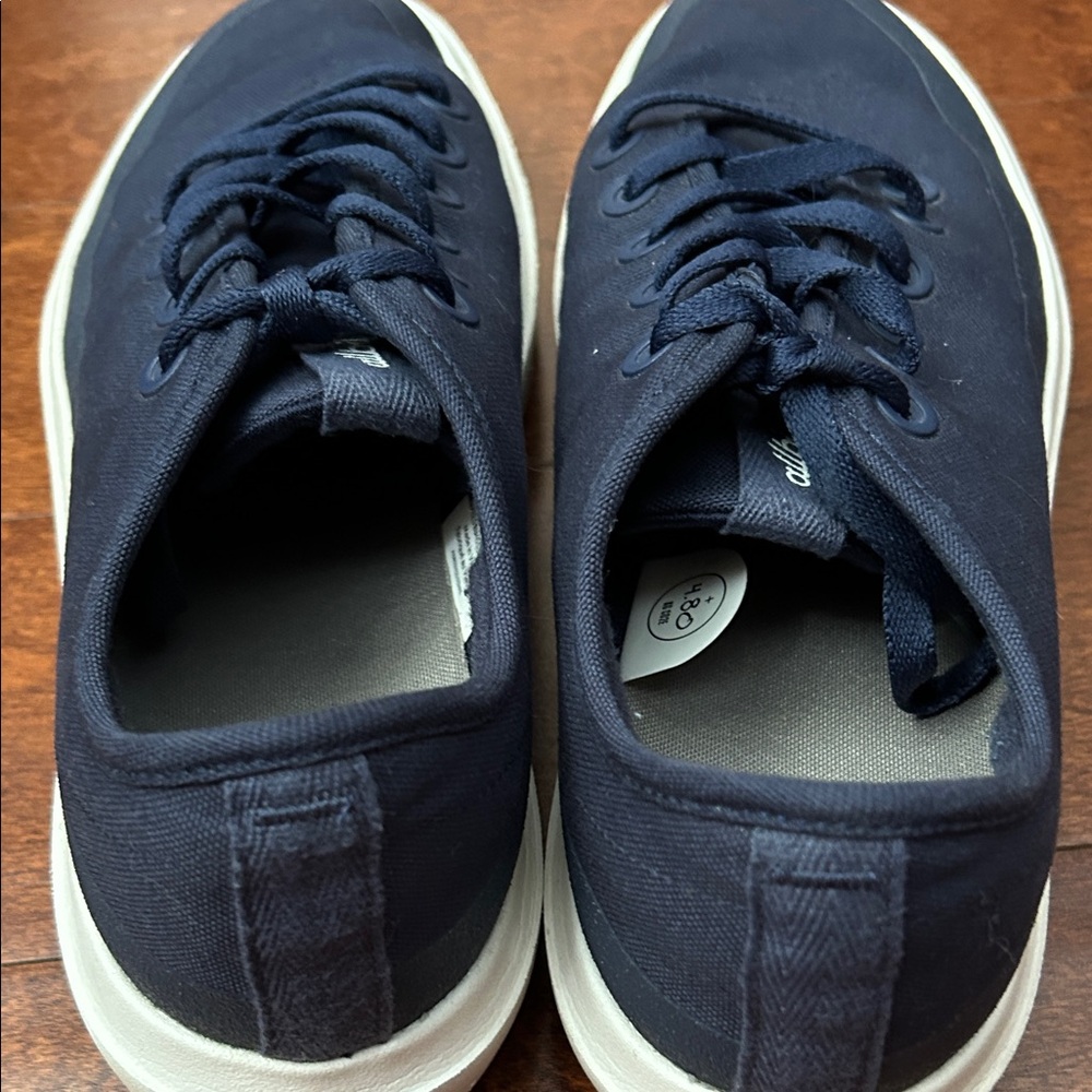 allbirds Men's Navy Low-Top Canvas Sneakers, Size 12.5 - Picture 9 of 12
